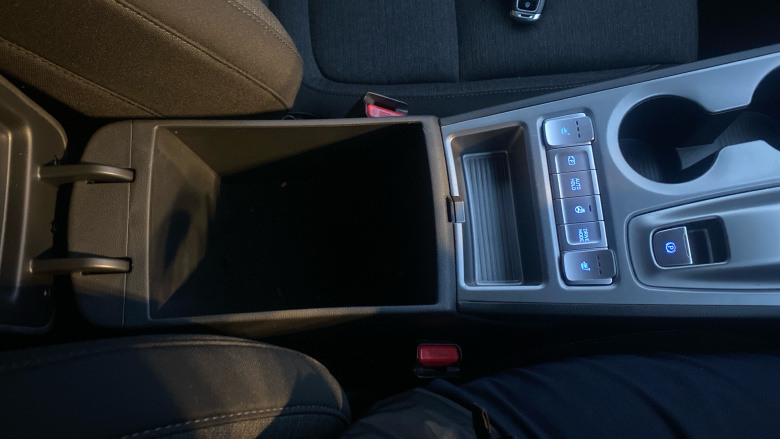 Hyundai KONA 100kW Premium 39kWh 5dr Auto Electric Hatchback